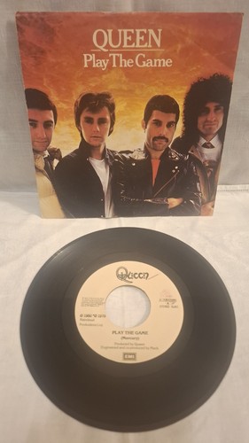 Queen play the game - play,